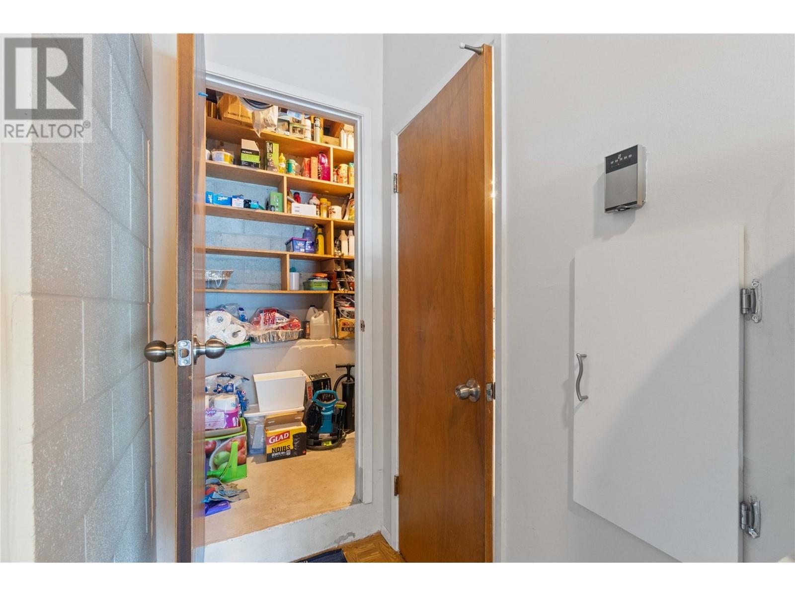 4750 Sunnybrae Canoe Point Road, Tappen