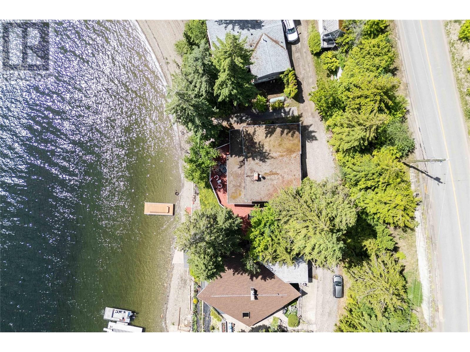 4750 Sunnybrae Canoe Point Road, Tappen