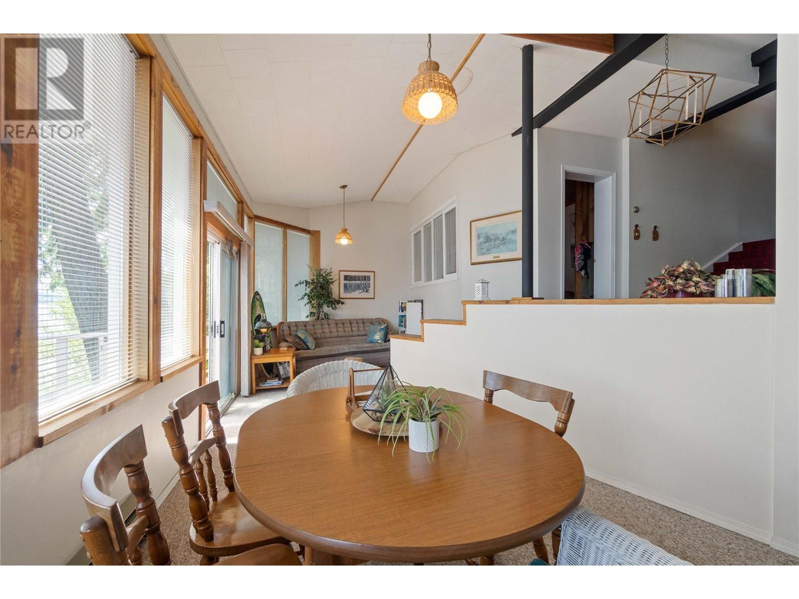 4750 Sunnybrae Canoe Point Road, Tappen
