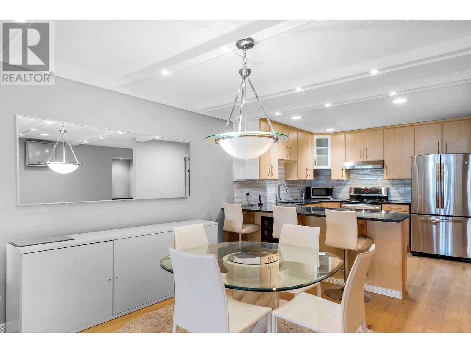 208 2900 Abbott Street, Kelowna