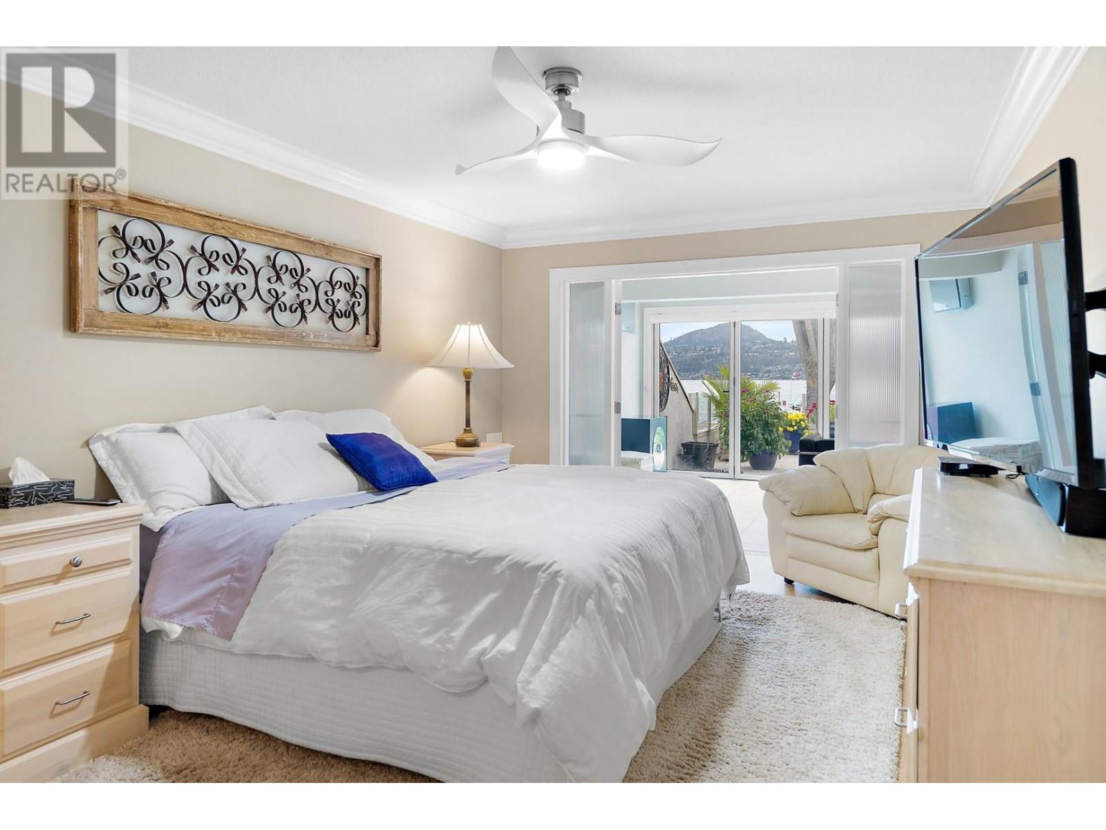 208 2900 Abbott Street, Kelowna