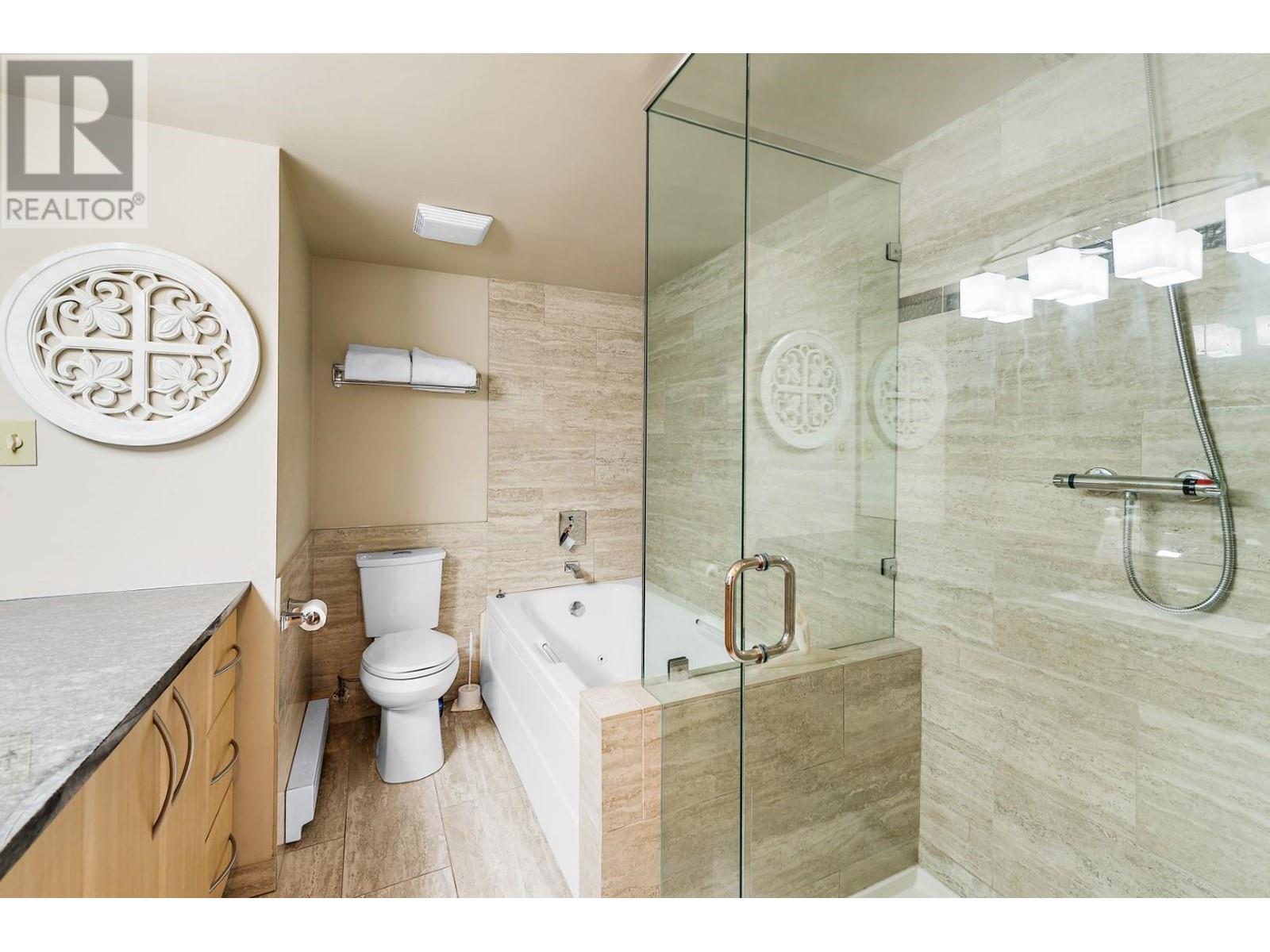 208 2900 Abbott Street, Kelowna