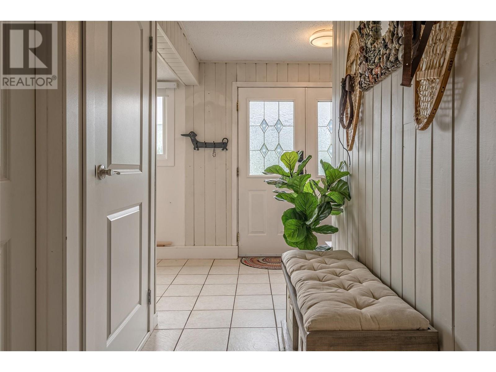 3304 White Lake Road, Sorrento