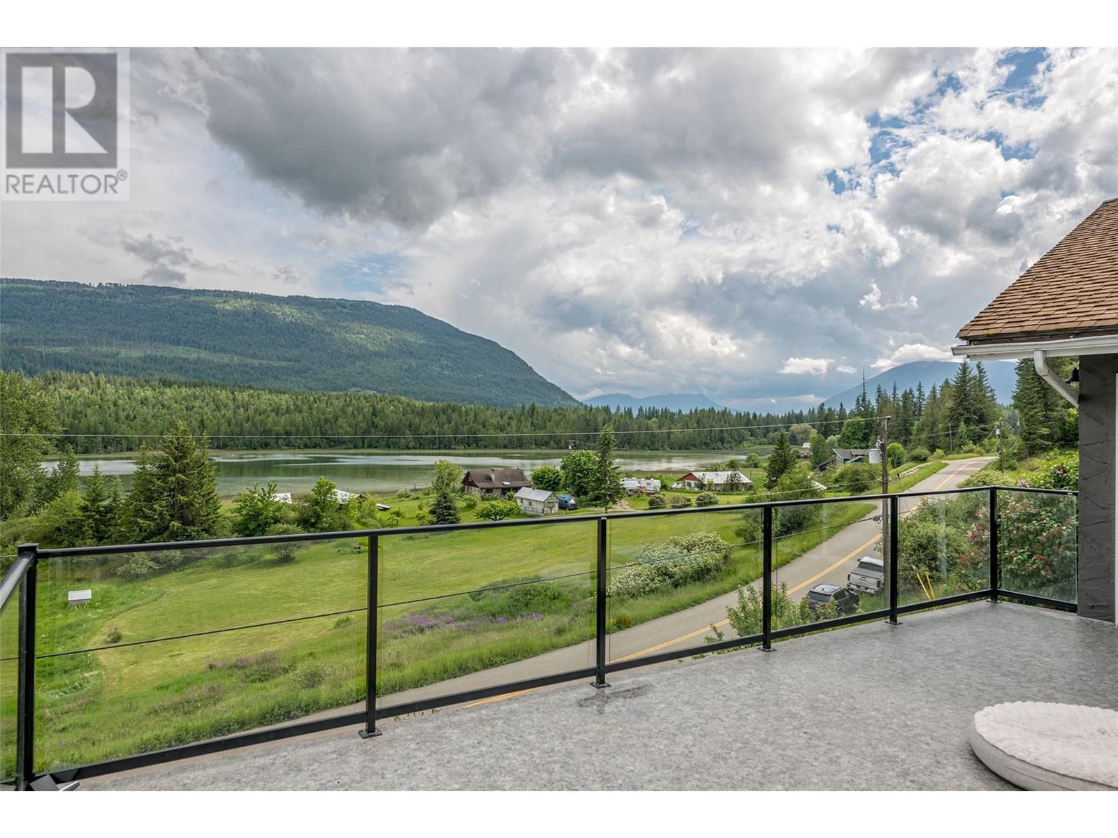 3304 White Lake Road, Sorrento