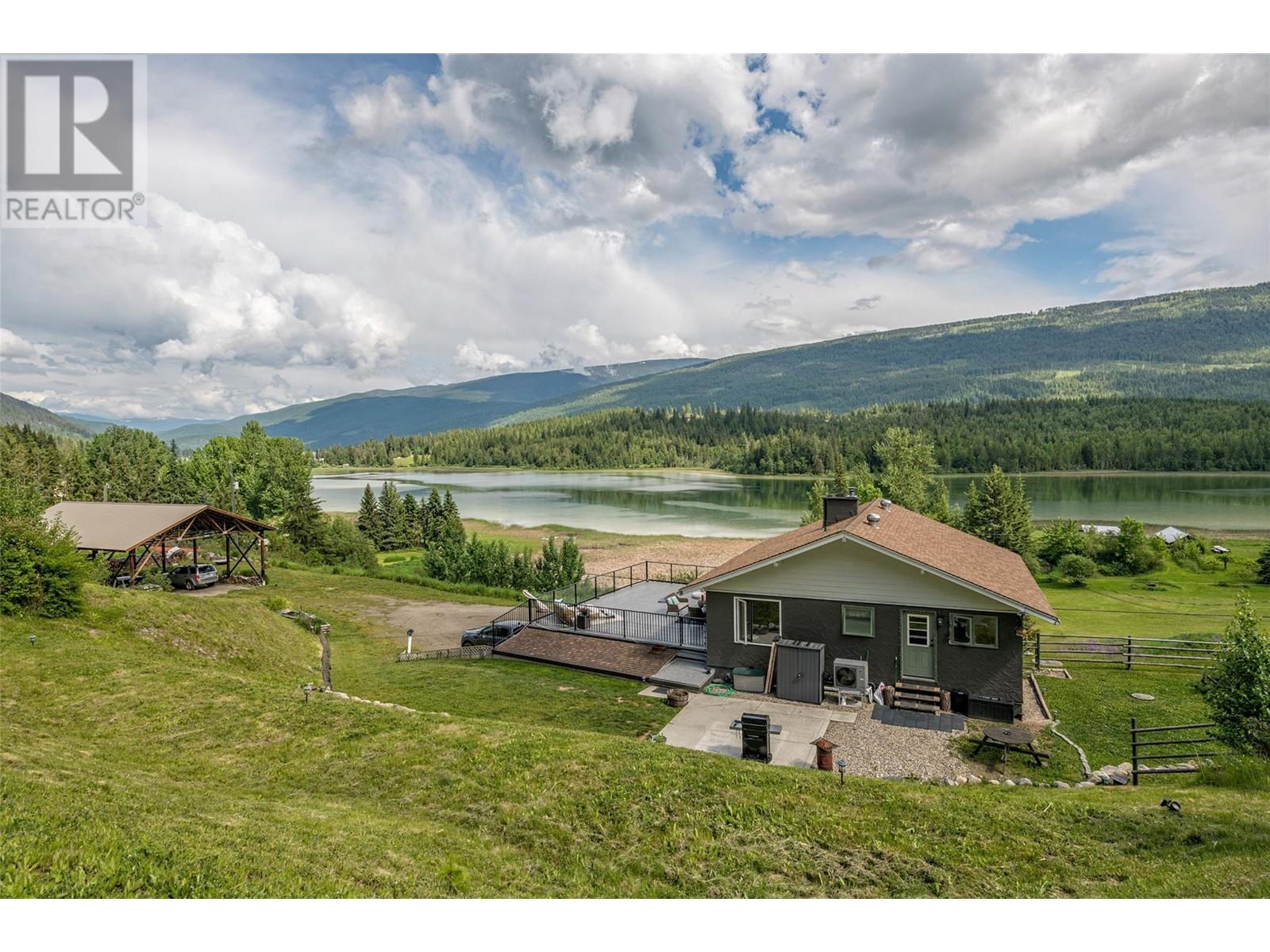 3304 White Lake Road, Sorrento