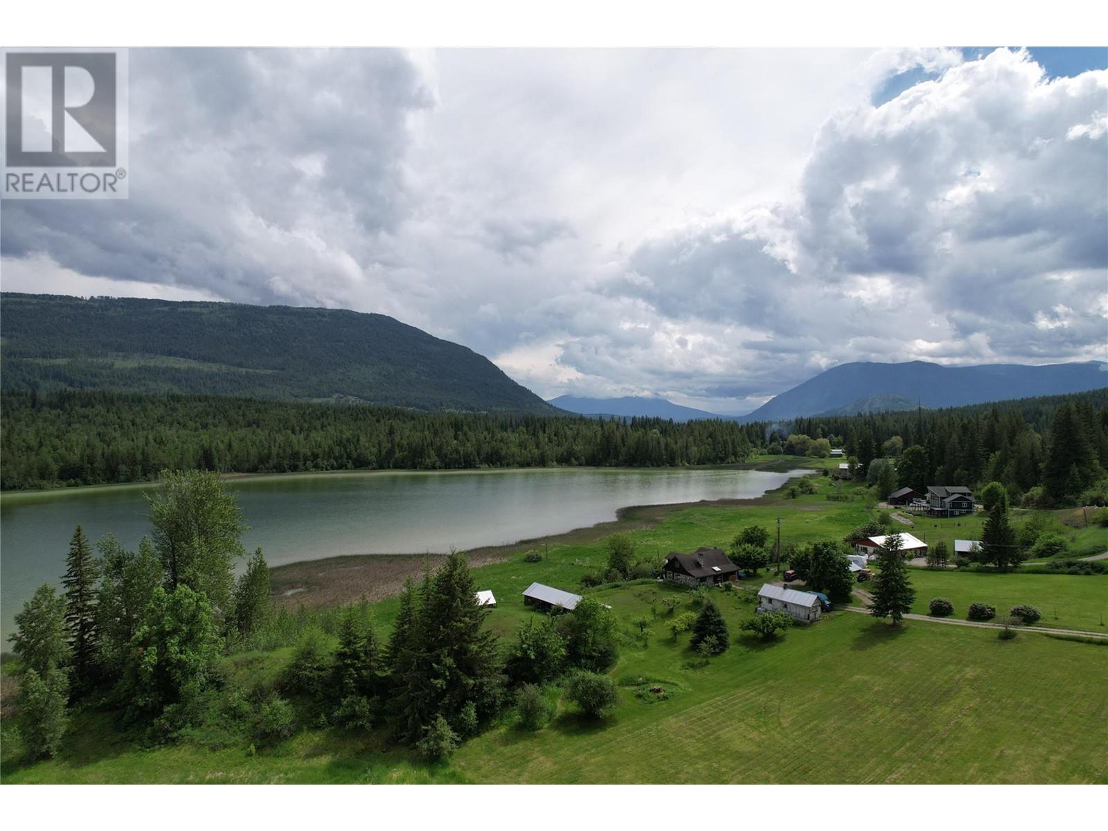 3304 White Lake Road, Sorrento