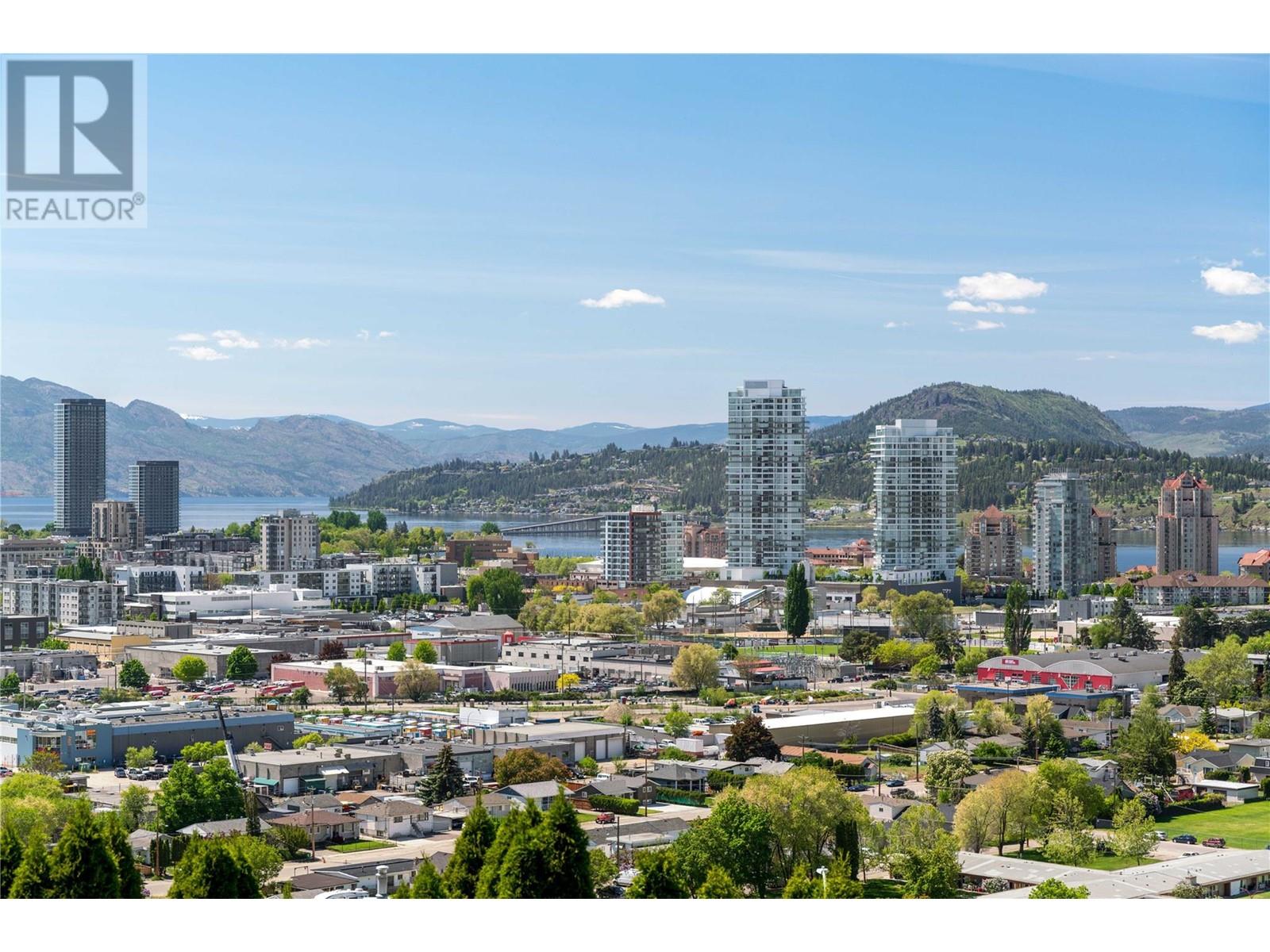 Photo 8 of 740 Royal Pine Drive, Kelowna BC