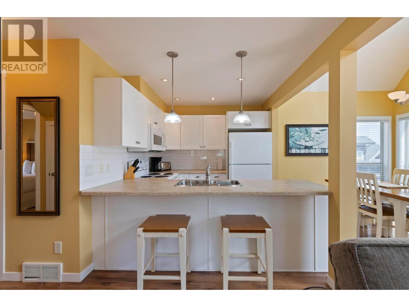  6815 Santiago Loop, Kelowna