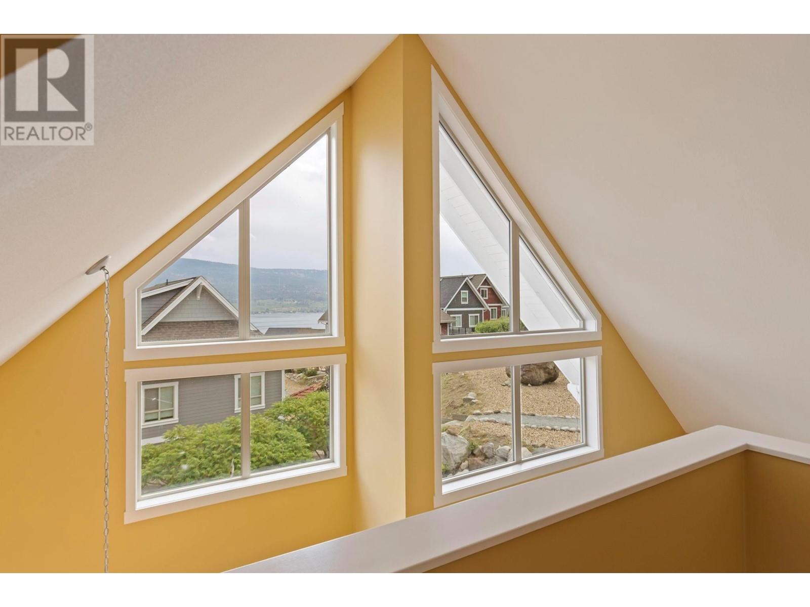  6815 Santiago Loop, Kelowna