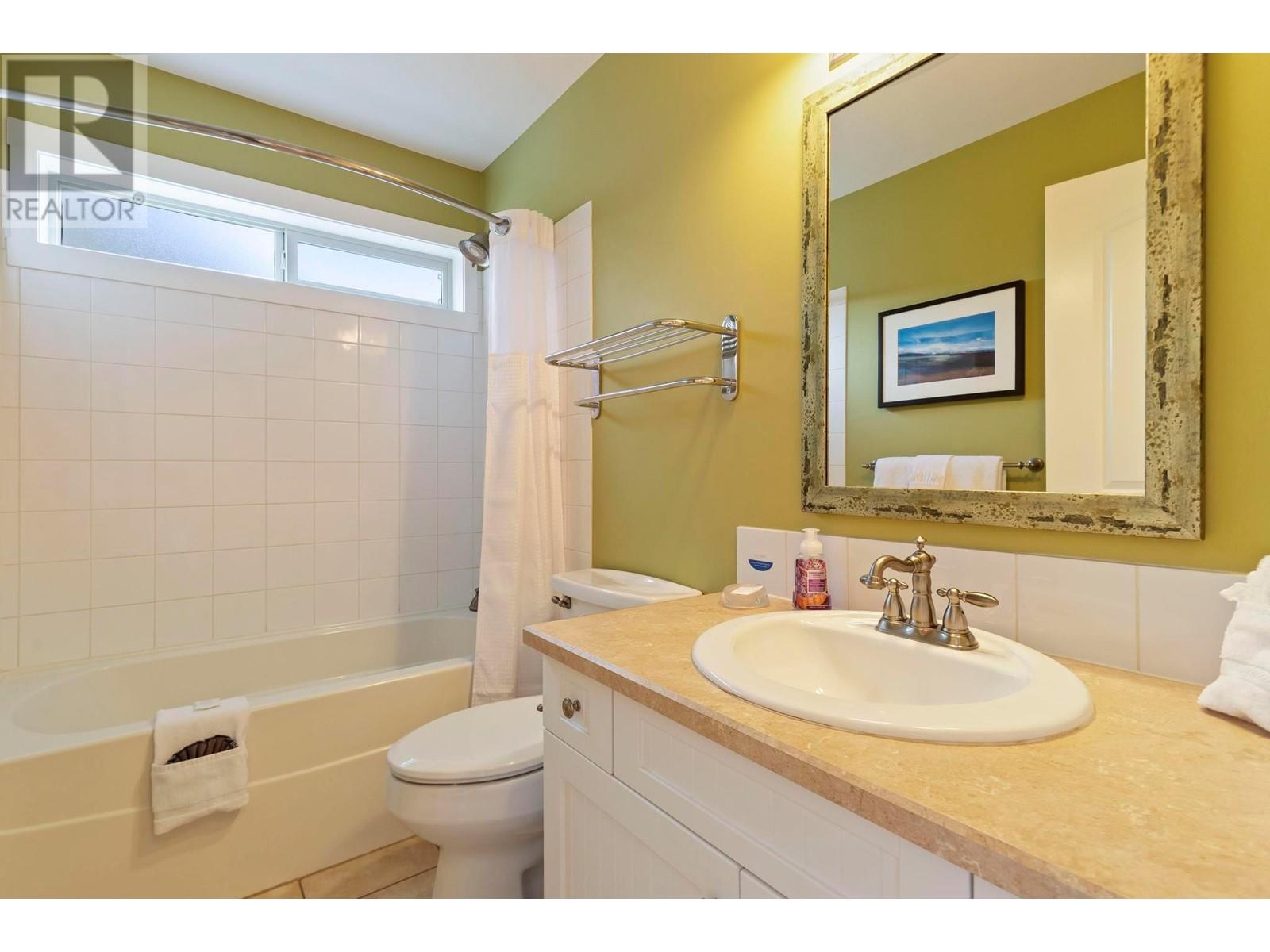  6815 Santiago Loop, Kelowna