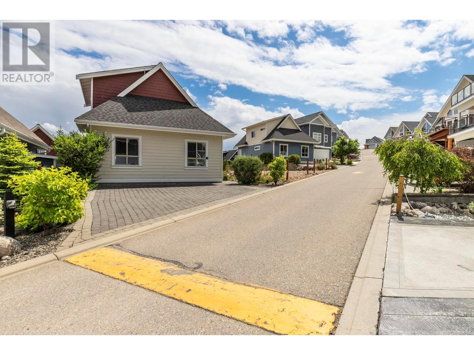  6815 Santiago Loop, Kelowna