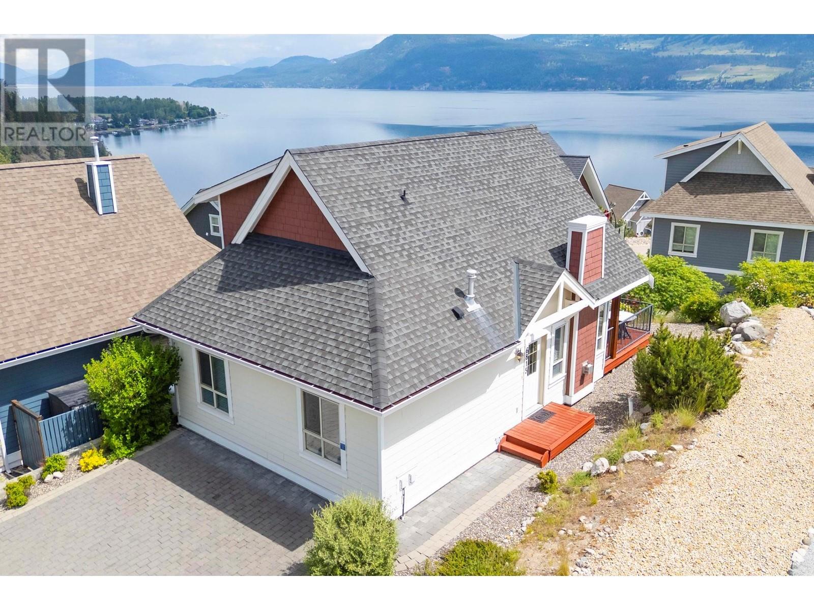  6815 Santiago Loop, Kelowna