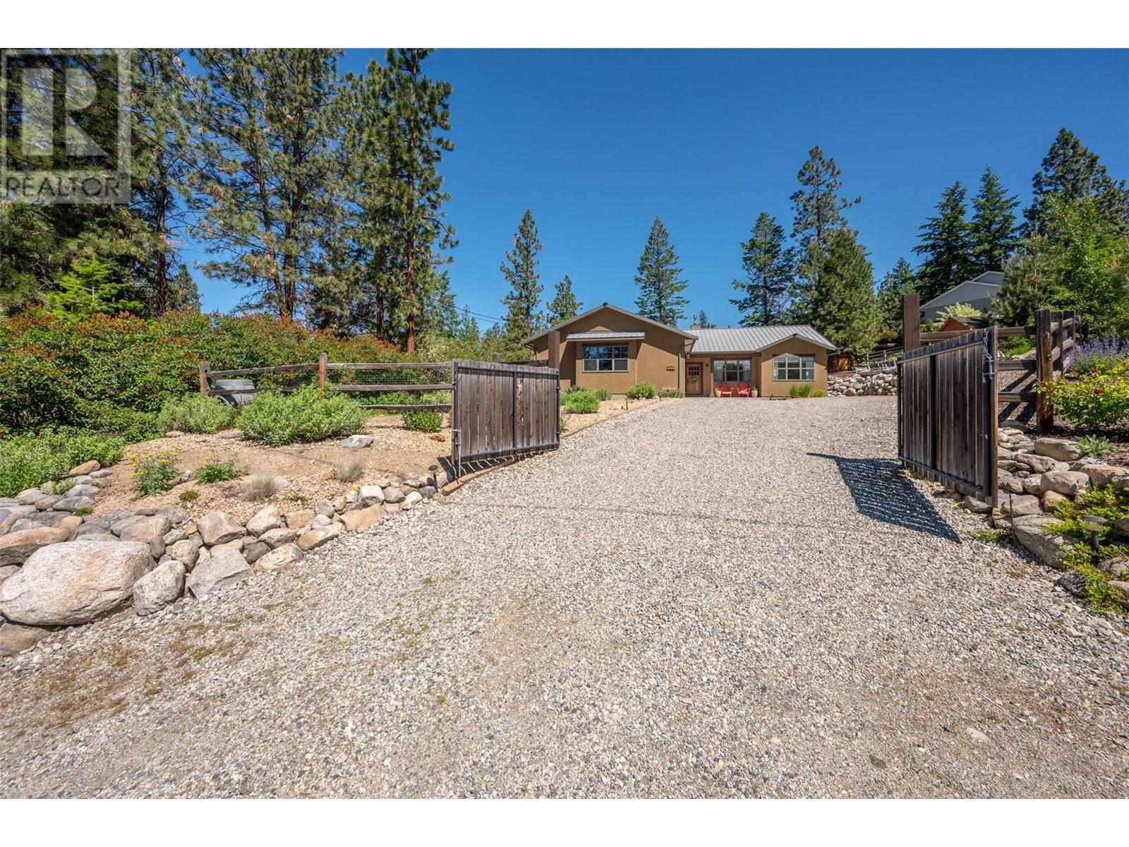 3175 Juniper Drive, Naramata
