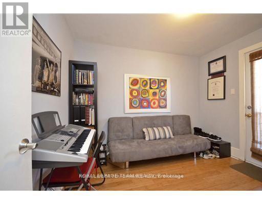 Photo 6 of 62 Laurel Street, Ottawa ON