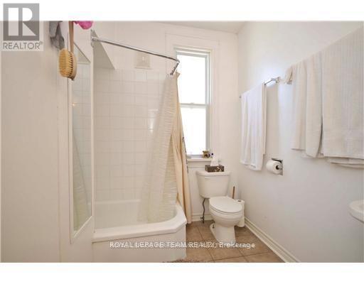 Photo 16 of 62 Laurel Street, Ottawa ON
