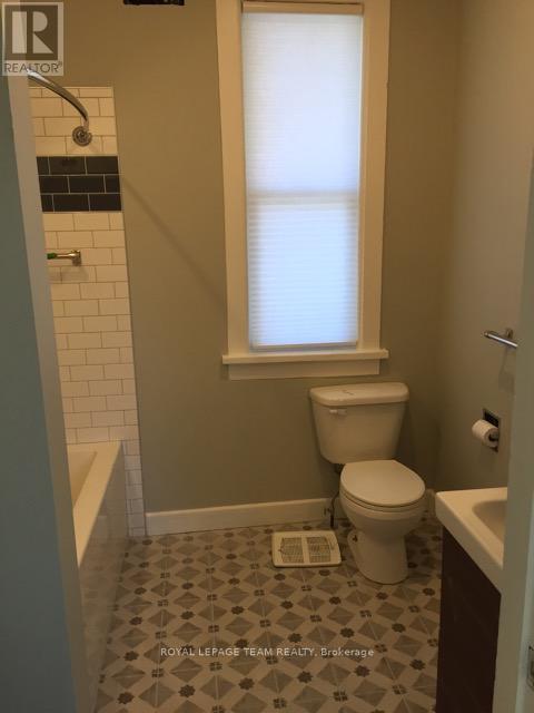 Photo 21 of 62 Laurel Street, Ottawa ON