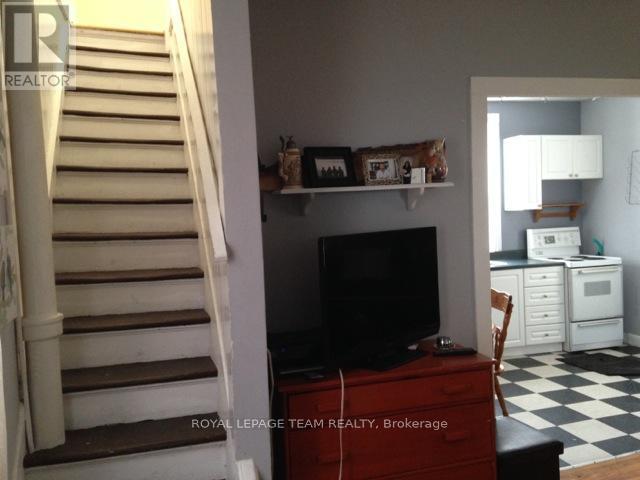 Photo 30 of 62 Laurel Street, Ottawa ON
