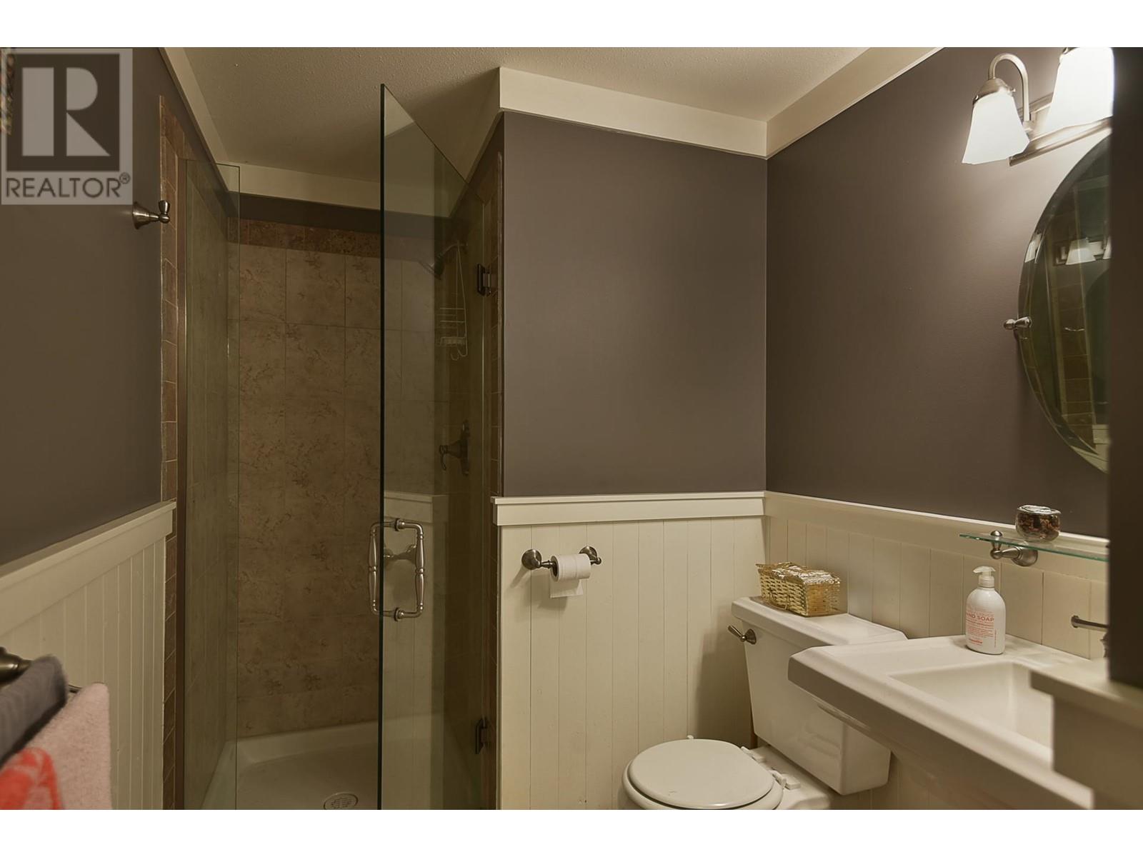 1377 ROBERTS CREEK ROAD, Roberts Creek