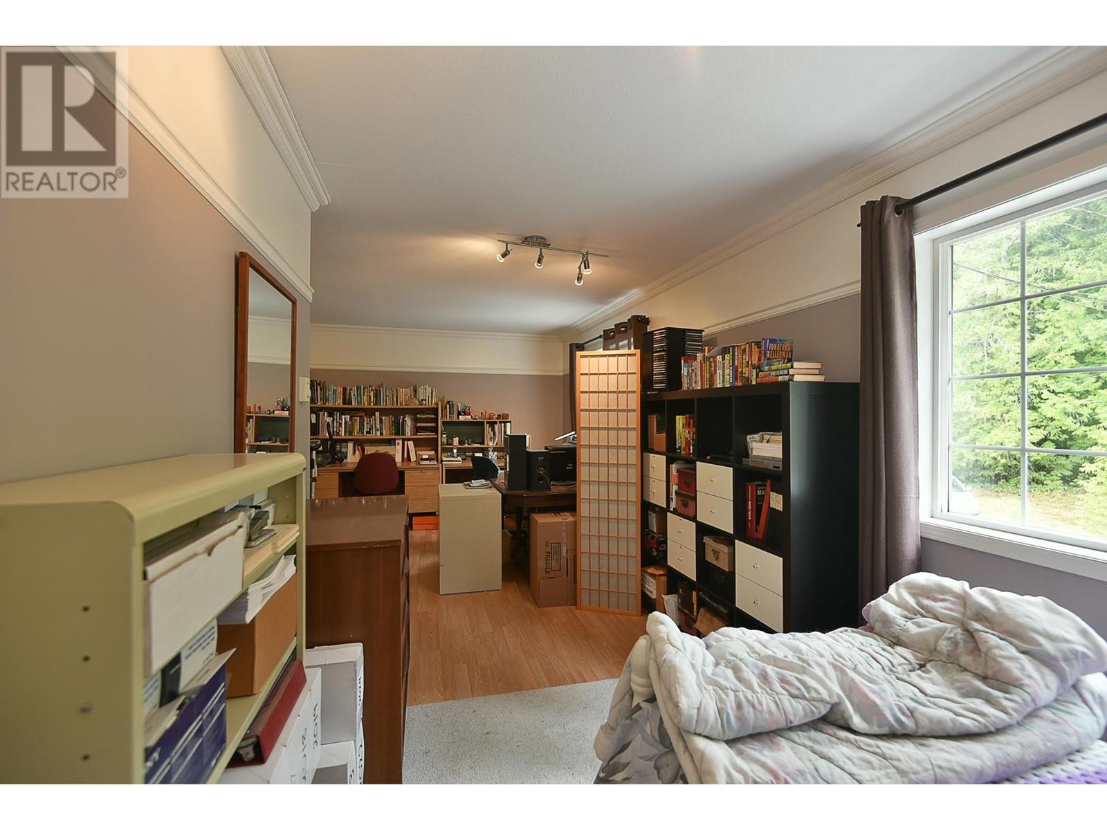 1377 ROBERTS CREEK ROAD, Roberts Creek