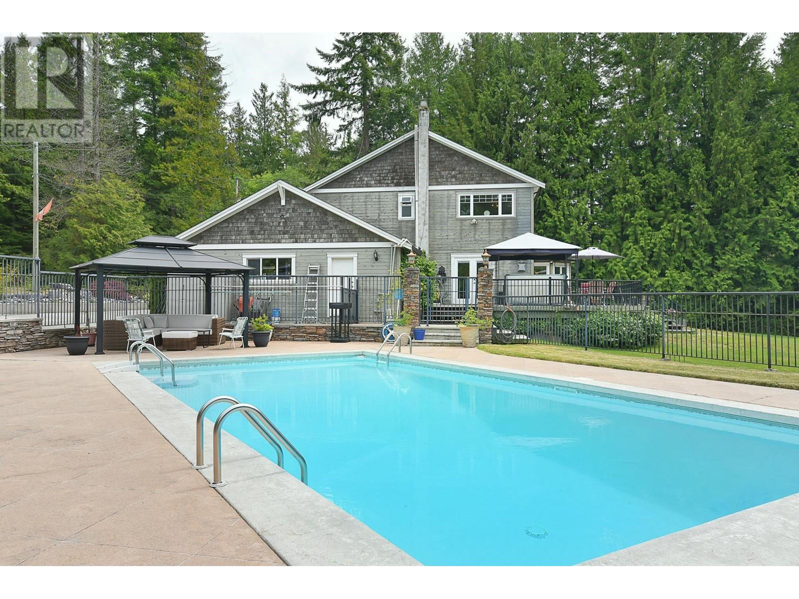 1377 ROBERTS CREEK ROAD, Roberts Creek