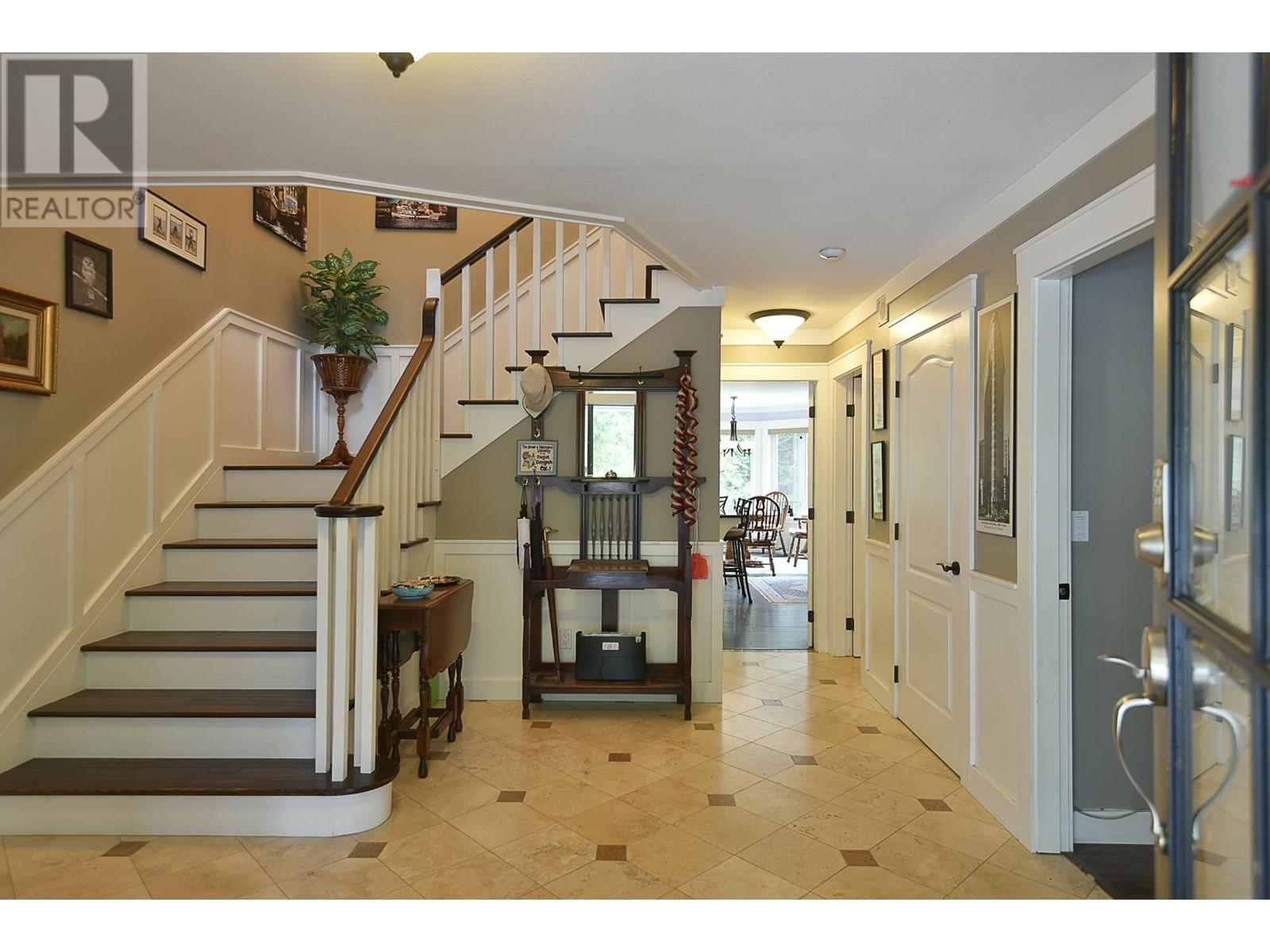 1377 ROBERTS CREEK ROAD, Roberts Creek