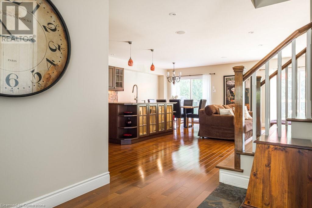 Photo 10 of 330 Strathcona Drive, Burlington ON