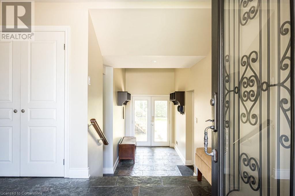 Photo 6 of 330 Strathcona Drive, Burlington ON
