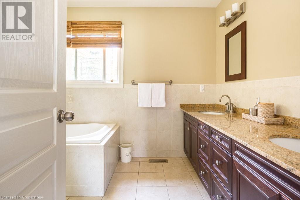 Photo 27 of 330 Strathcona Drive, Burlington ON