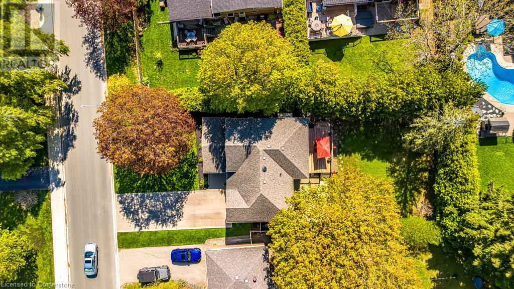 Photo 46 of 330 Strathcona Drive, Burlington ON