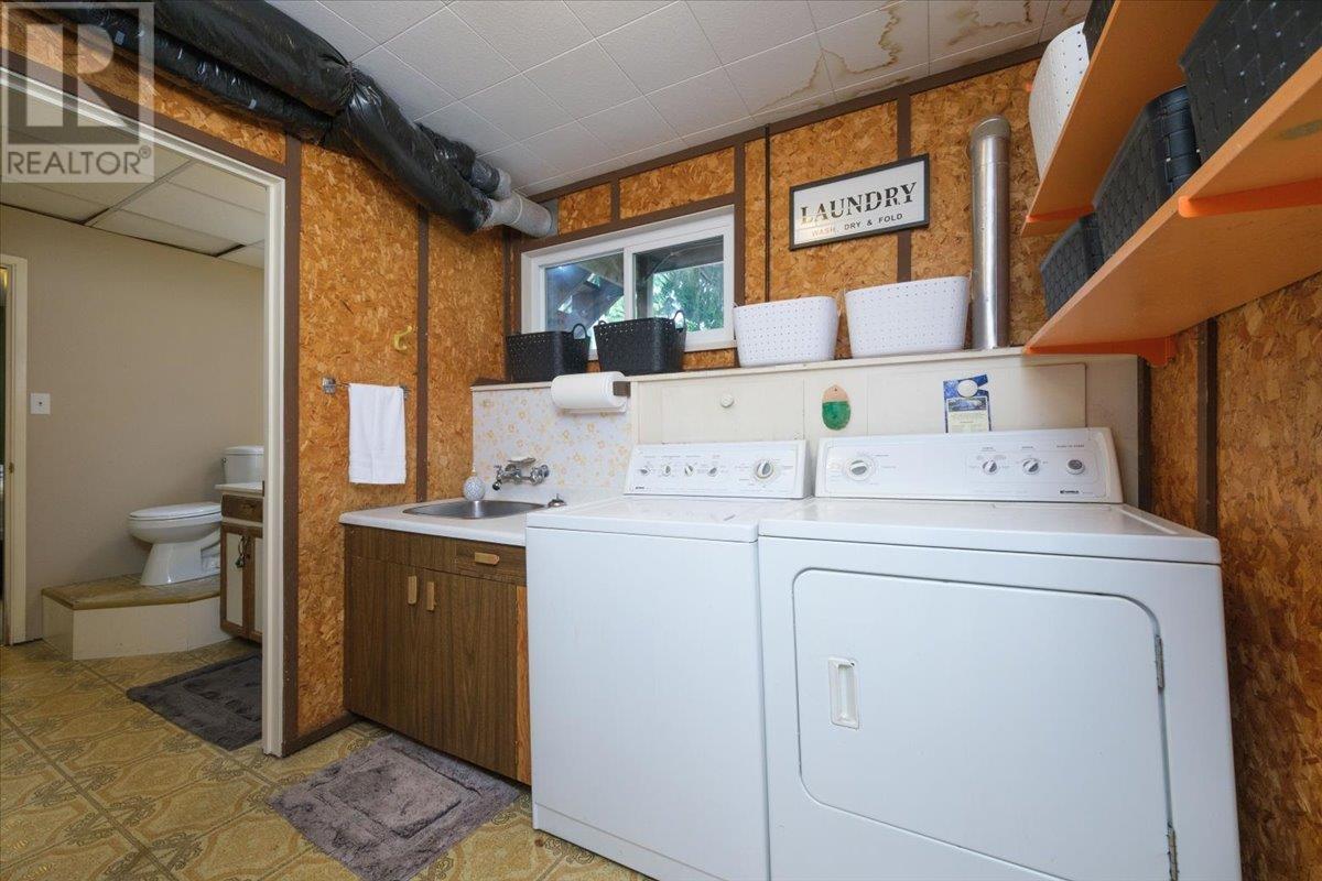 2235 WHITMAN AVENUE, North Vancouver real estate listing R2996587