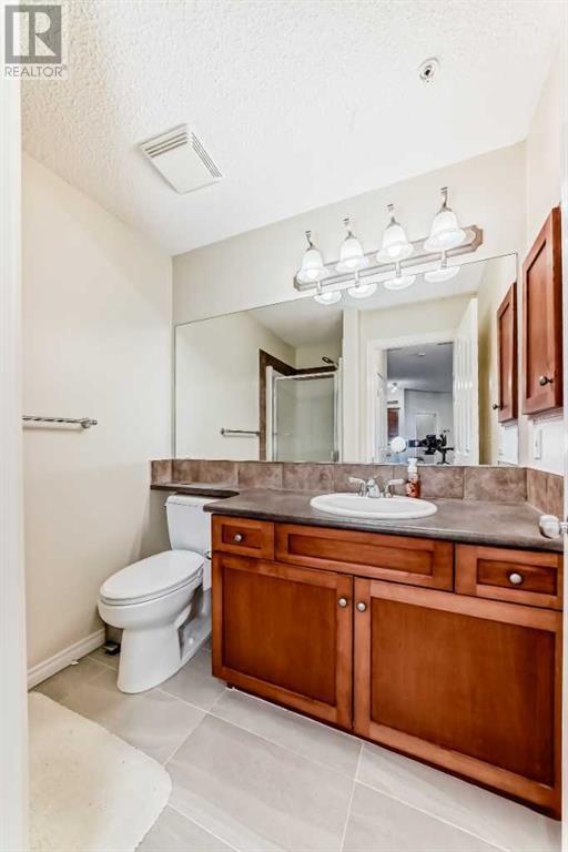 Single Family House for Sale in   Sierra Morena Landing SW Signal Hill Calgary 