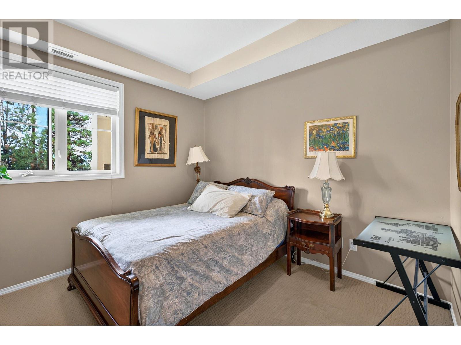 2206 1873 Country Club Drive, Kelowna