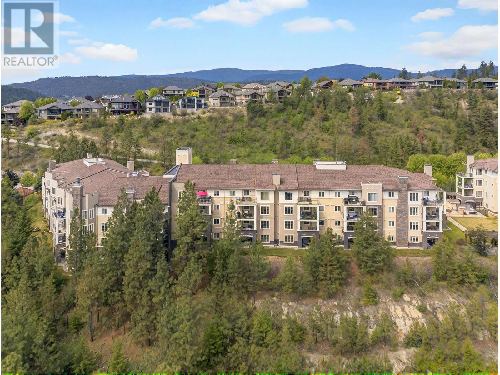 2206 1873 Country Club Drive, Kelowna