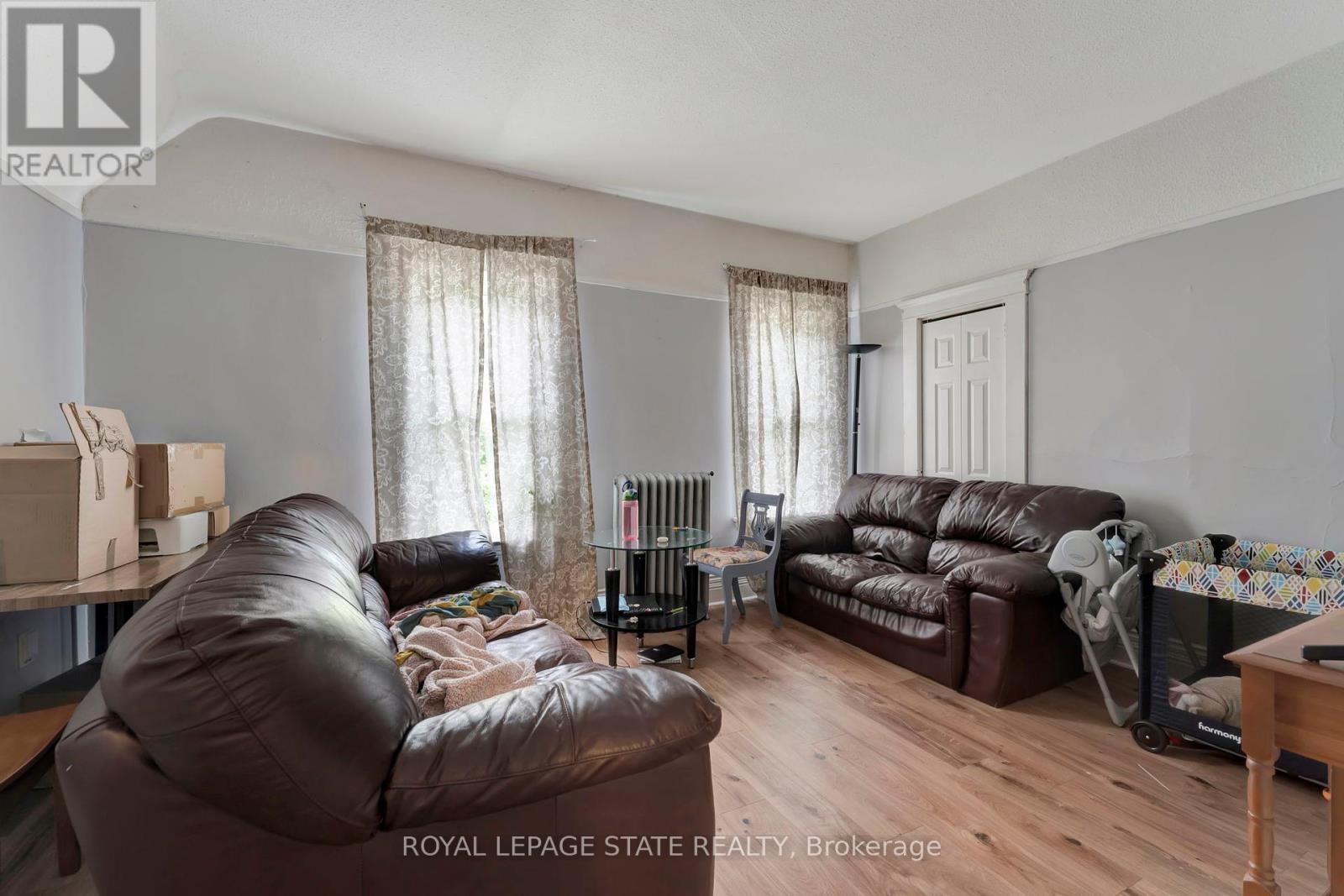 Photo 12 of 237 Marlborough Street, Brantford ON