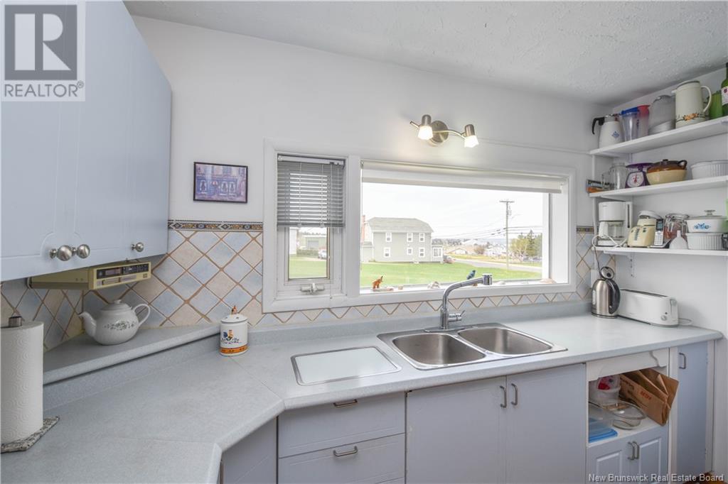 Photo 20 of 90 Saint Pierre Est Boulevard, Caraquet NB