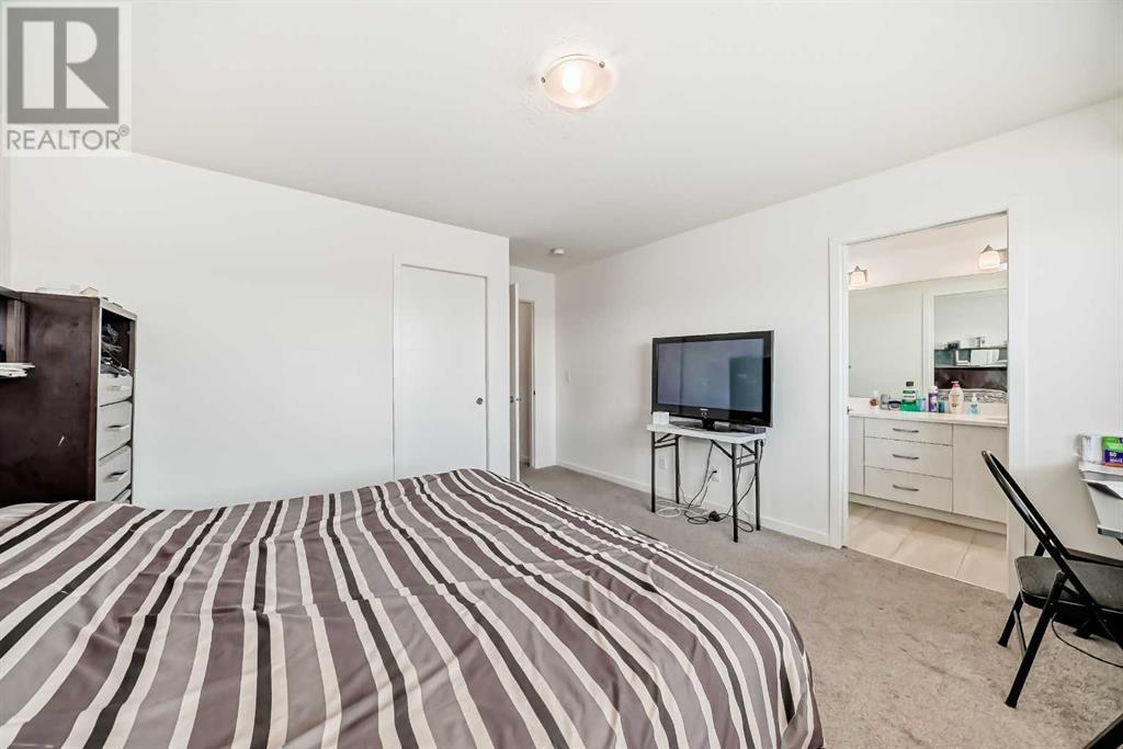 Single Family House for Sale in  Copperstone Manor SE Copperfield Calgary 
