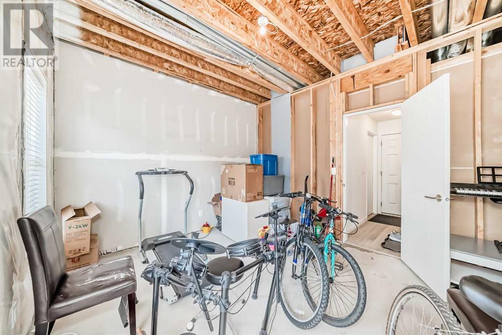 Single Family House for Sale in  Copperstone Manor SE Copperfield Calgary 