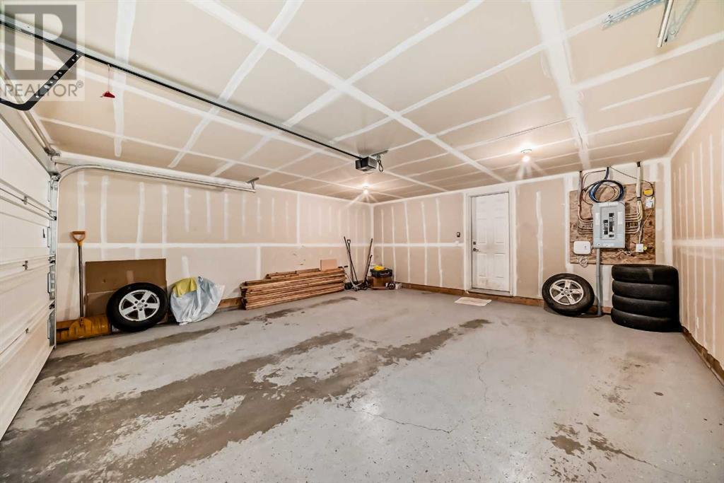 Single Family House for Sale in  Copperstone Manor SE Copperfield Calgary 