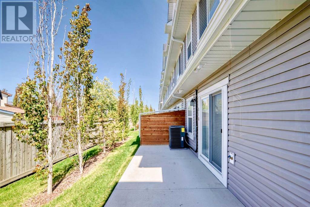 Single Family House for Sale in  Copperstone Manor SE Copperfield Calgary 