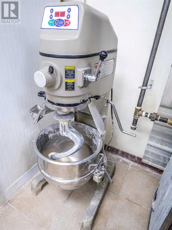 Business for Sale in    Street NE Temple Calgary 