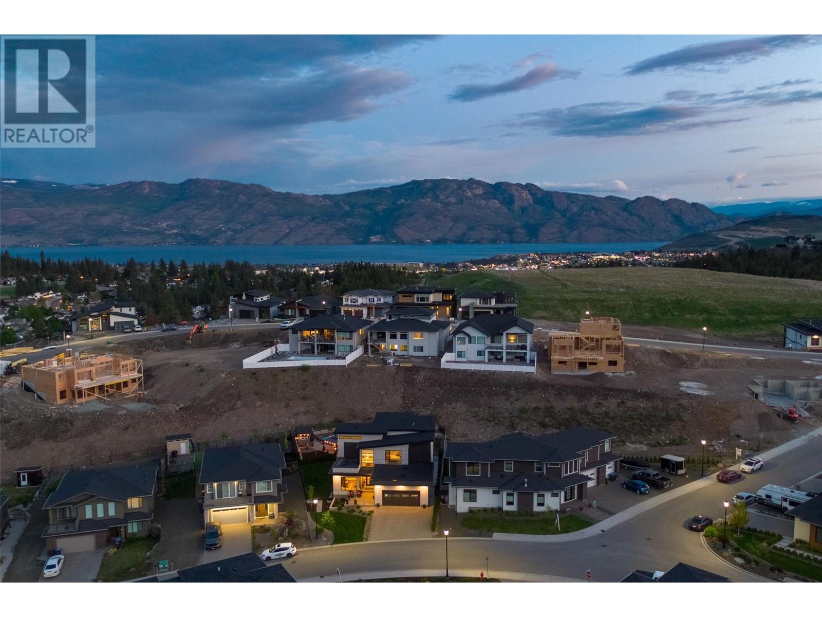 2759 Canyon Crest Drive, West Kelowna