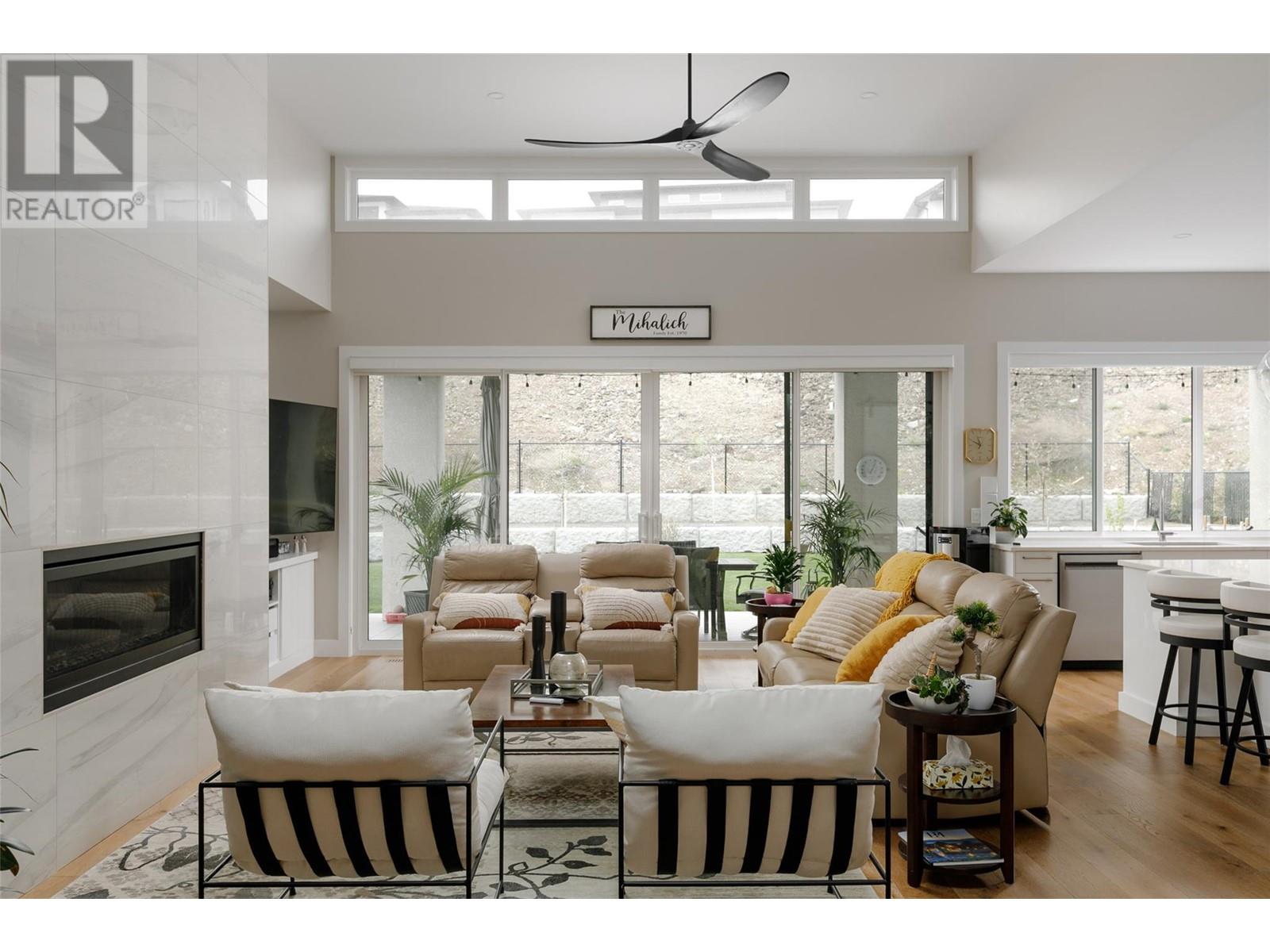 2759 Canyon Crest Drive, West Kelowna