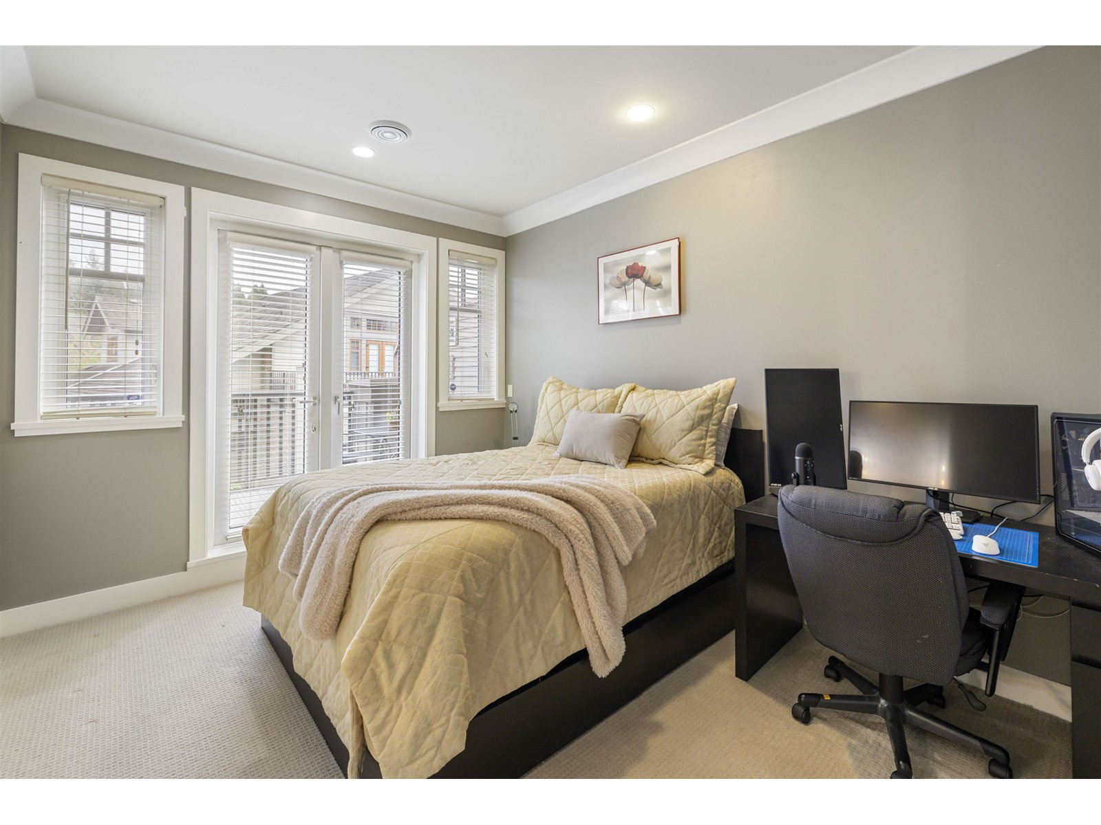 Photo 24 of 46 3109 161 Street, Surrey BC
