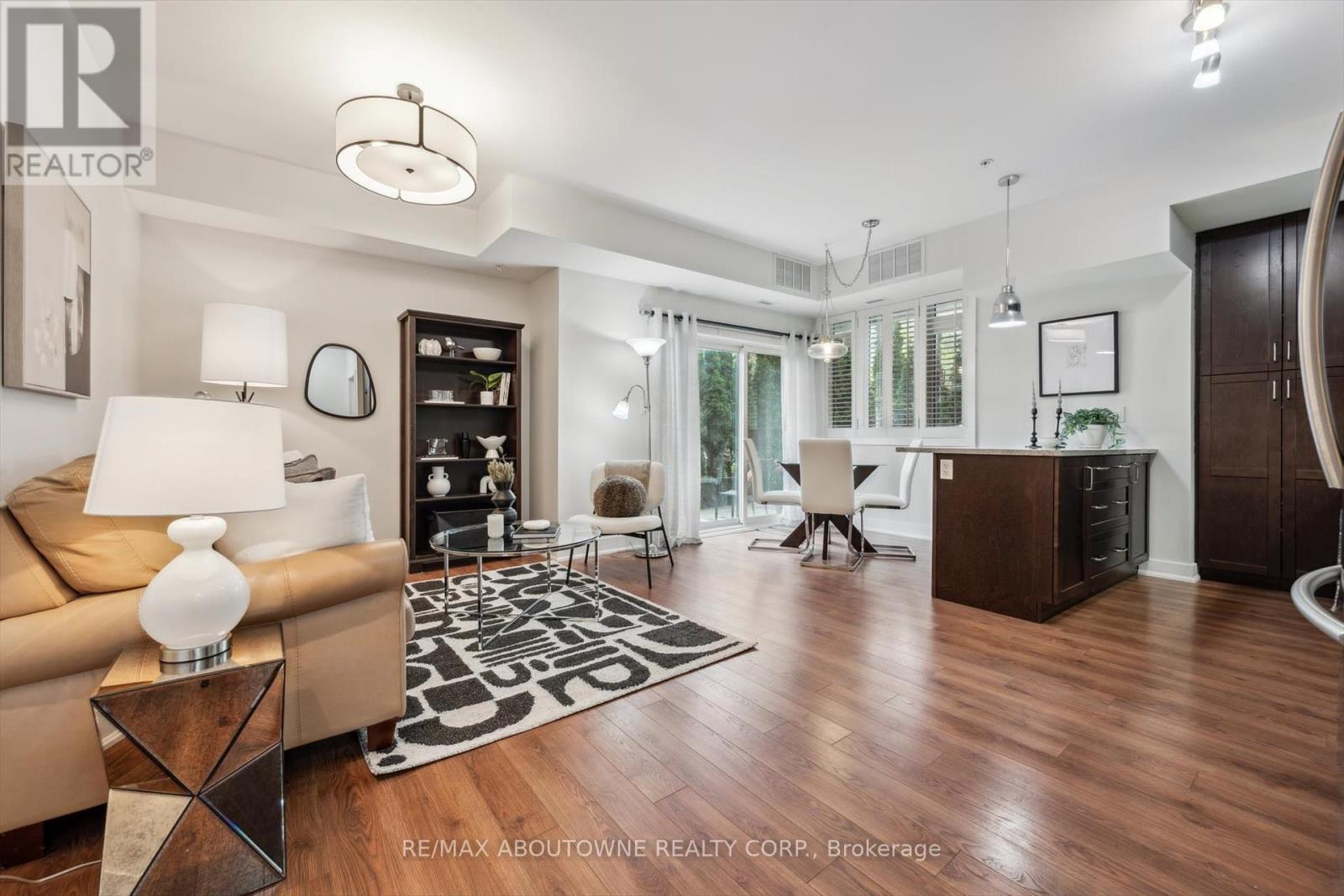 Photo 2 of 119 128 Garden Drive, Oakville ON