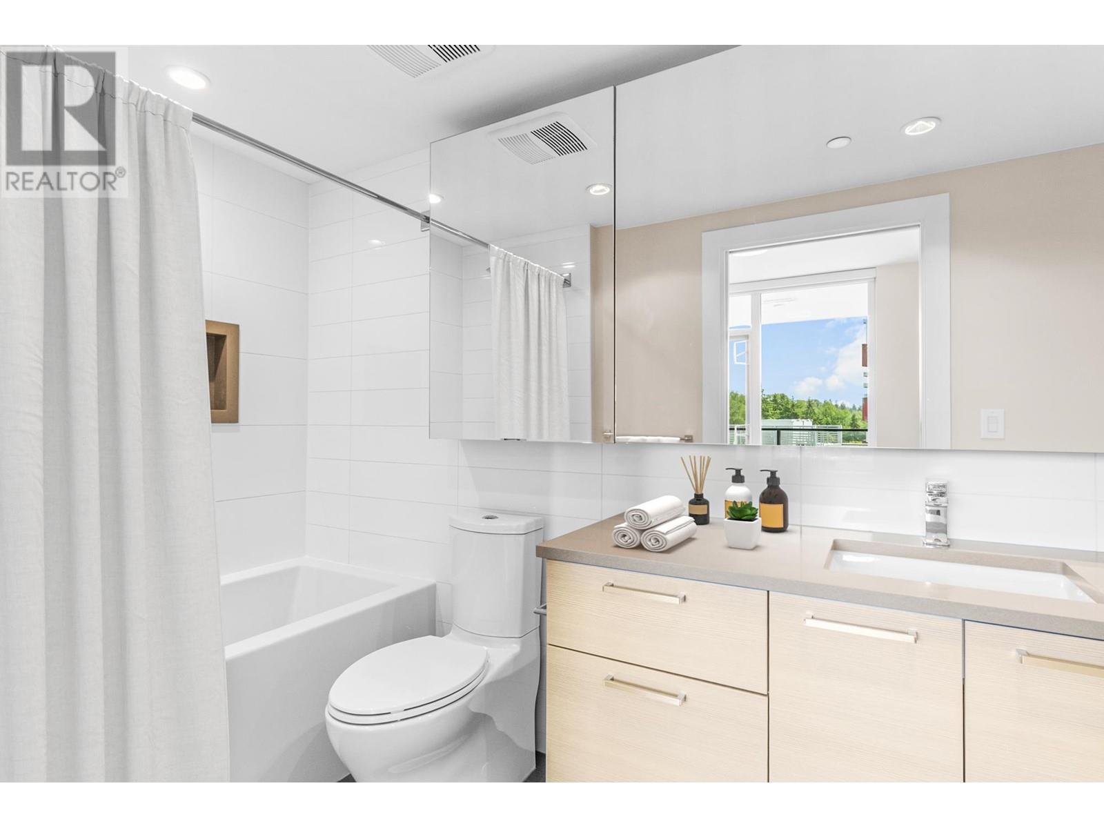 1306 8533 RIVER DISTRICT CROSSING, Vancouver real estate listing R3009171