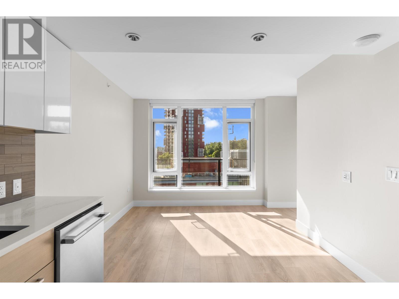 1306 8533 RIVER DISTRICT CROSSING, Vancouver real estate listing R3009171