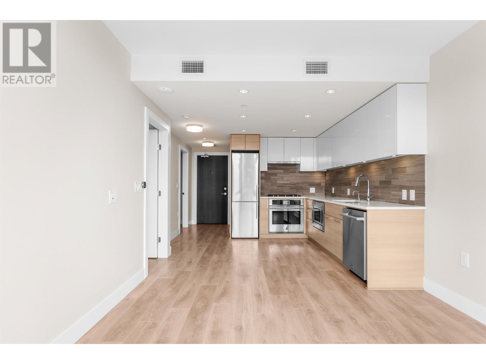 1306 8533 RIVER DISTRICT CROSSING, Vancouver real estate listing R3009171