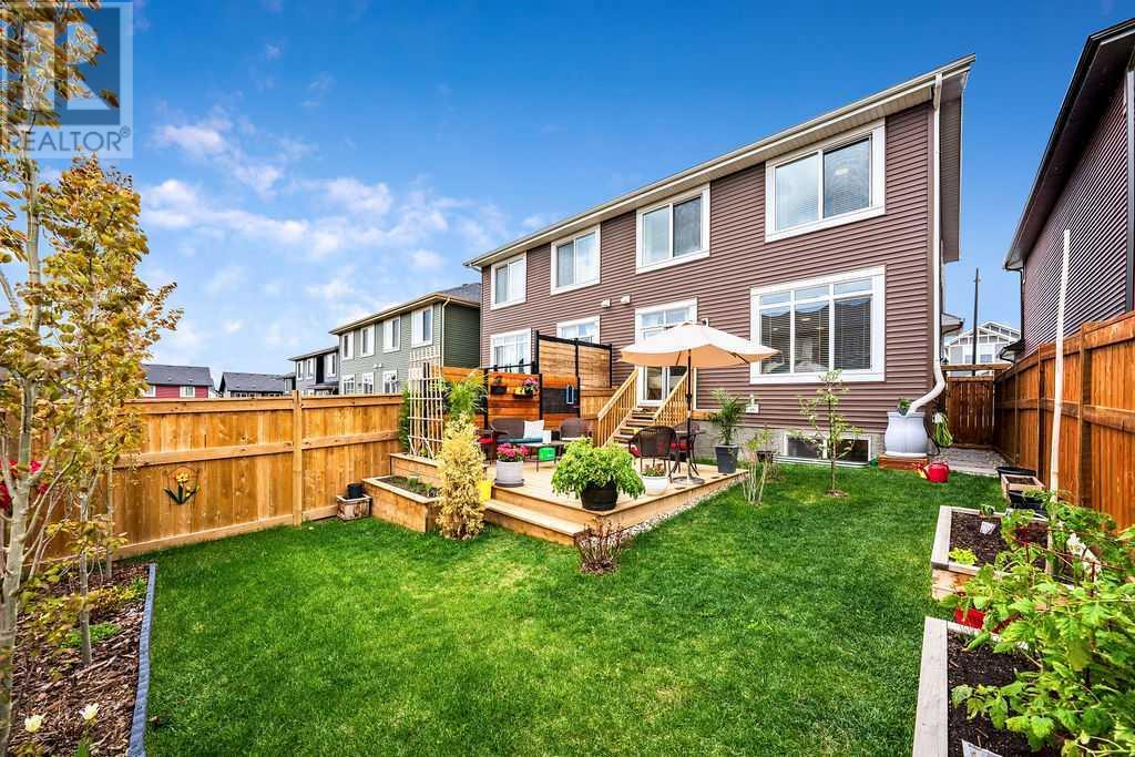 88 Sundown Manor, Cochrane, Alberta
