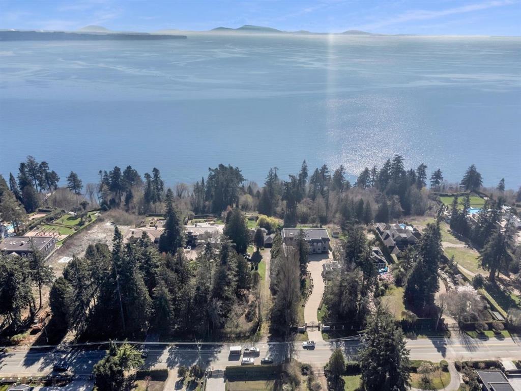 13706 MARINE DRIVE, White Rock real estate listing R2952897