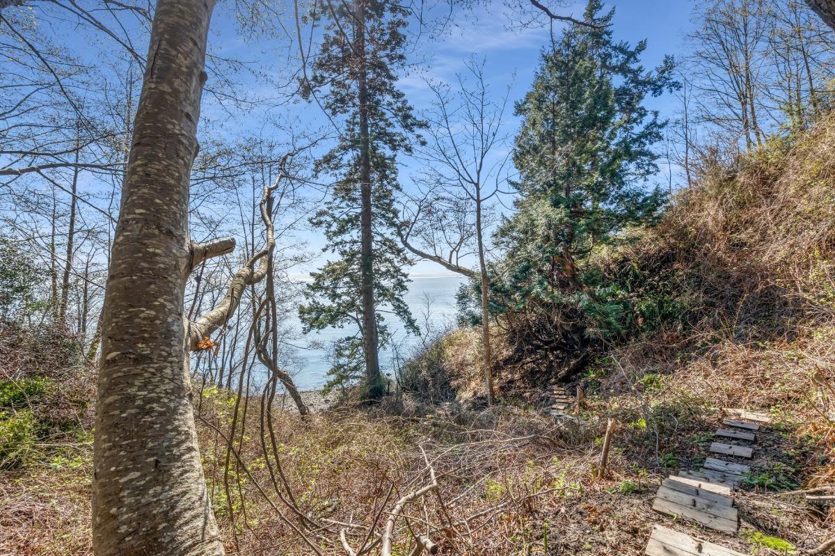13706 MARINE DRIVE, White Rock real estate listing R2952897